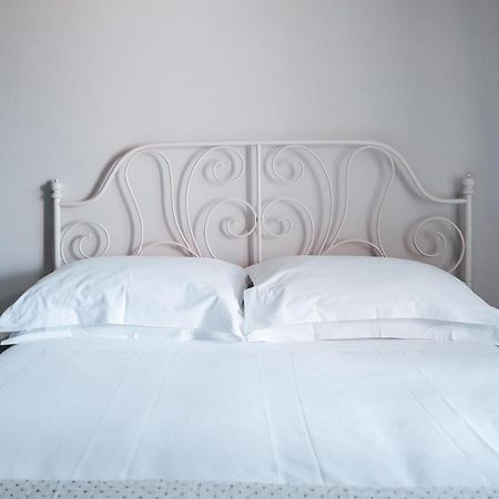 Sm Hospitality Wybicki Bed & Breakfast เรจโจเอมิเลีย ภายนอก รูปภาพ